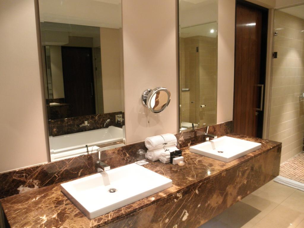Royal Marang Hotel Phokeng 객실 사진 Bathroom